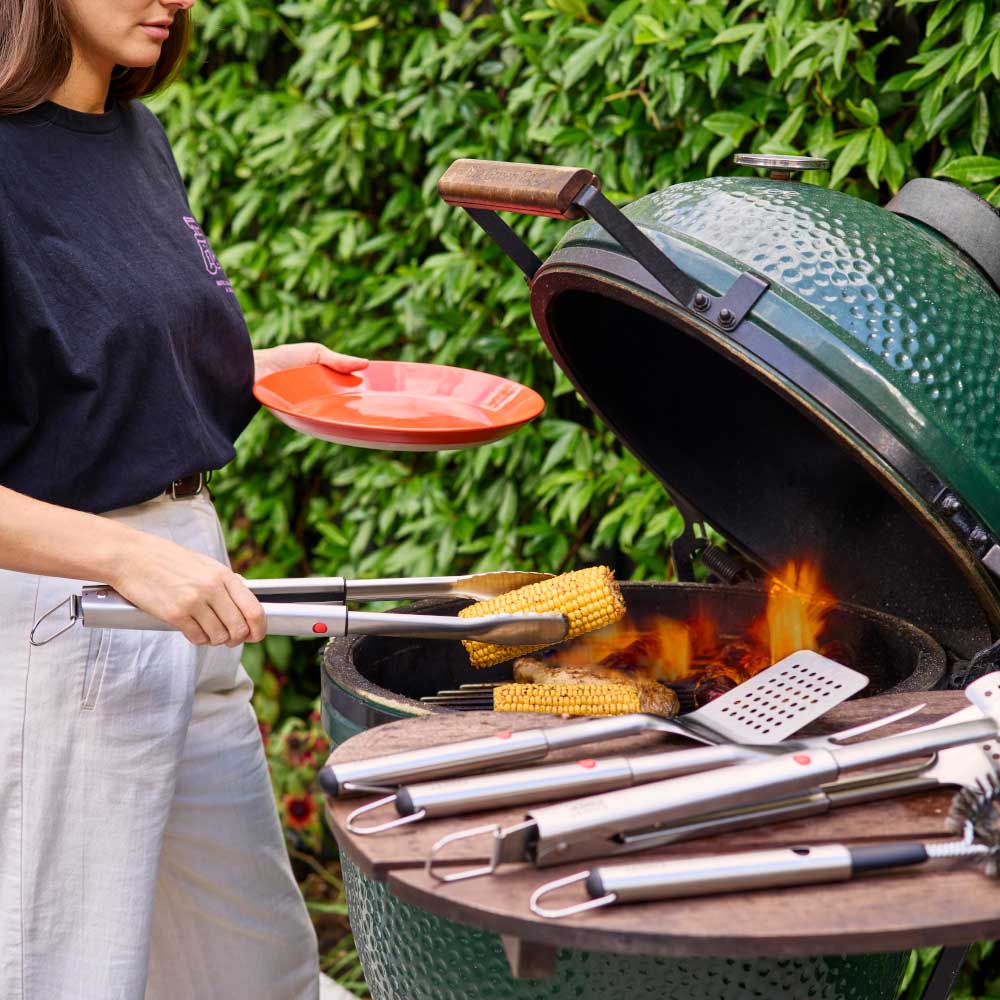 Joseph Joseph Grillout 2-Piece BBQ Turner & Tongs Set With Retractable Heads at MyHouse