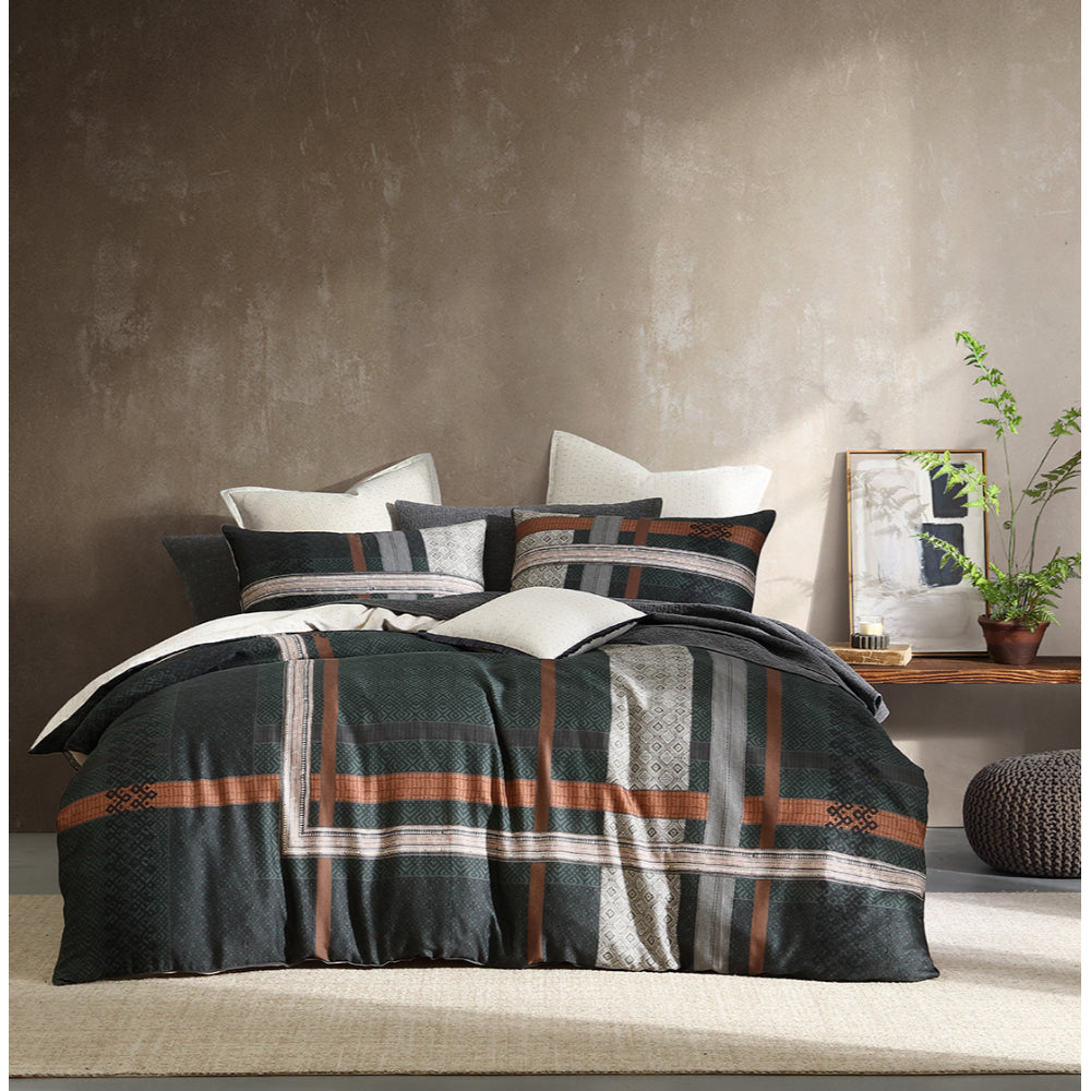 Logan & Mason Absko Pine Quilt Cover Set