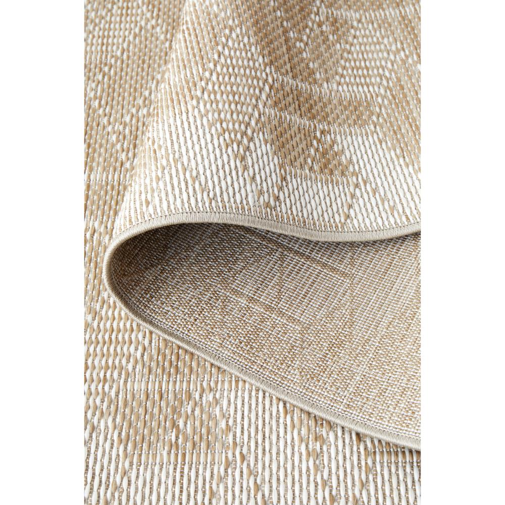 Indoor/outdoor natural weave look rug detail image - MyHouse