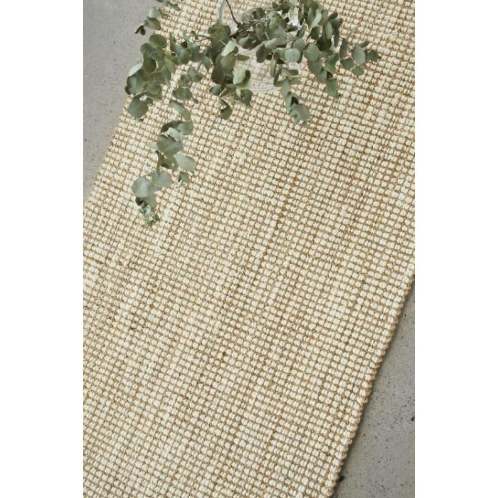 Cream white jute hampton floor runner with vase - MyHouse