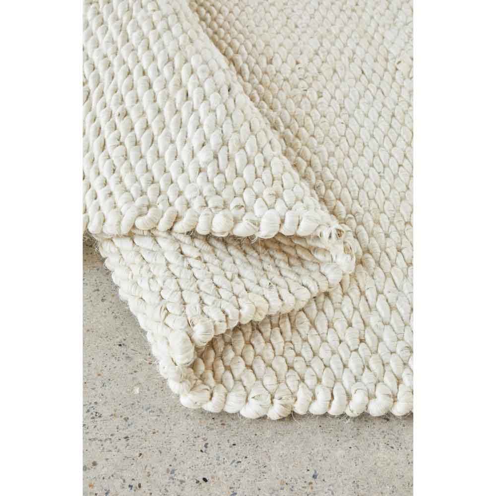 cream white Jute Hampton Rug detail image - MyHouse