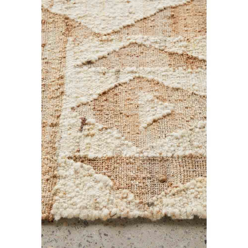 warm beige patterned jute bohemian rug detail image - MyHouse