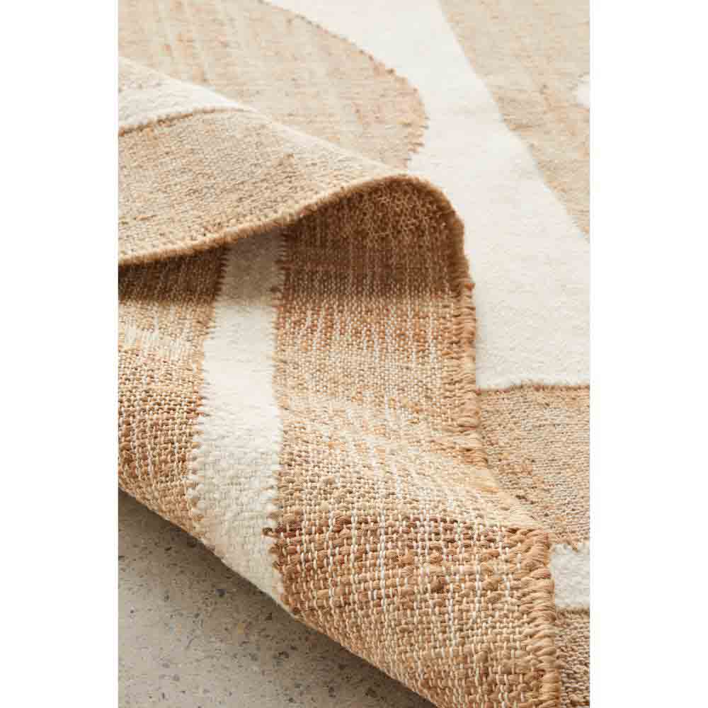 Natural beige wool jute bohemian rug detail image - MyHouse