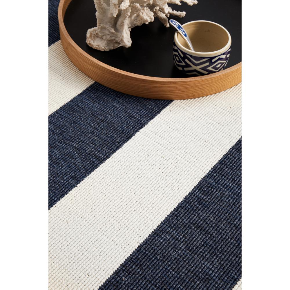 Blue and white stripe indoor/outdoor rug with tray - MyHouse