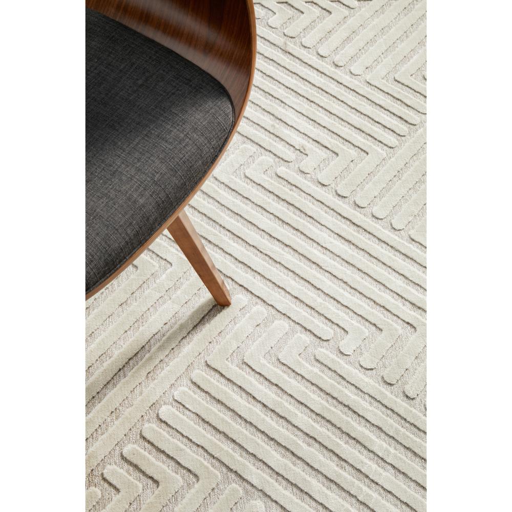 natural beige chevron patterned rug detail image - MyHouse