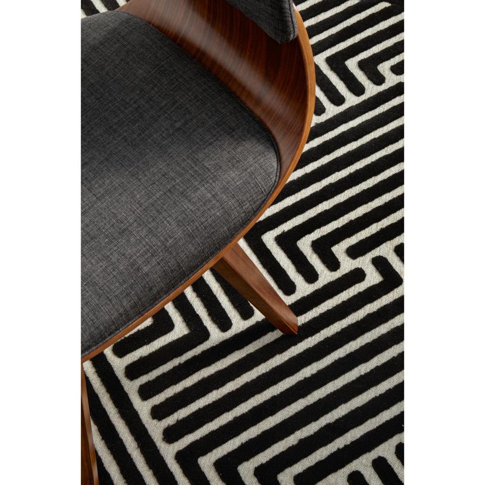 black and beige chevron patterned rug detail image - MyHouse