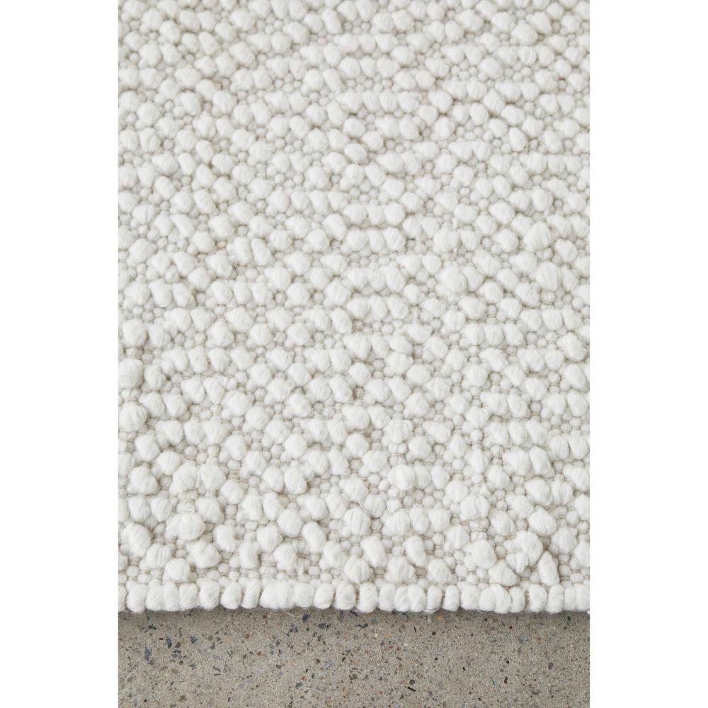 White boucle rug detail image - MyHouse