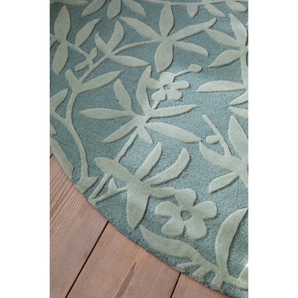 Laura Ashley Cleavers Round Rug