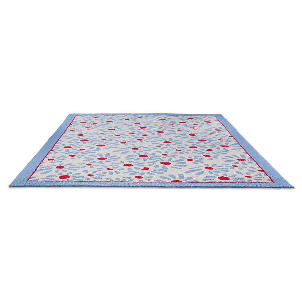 Blue daisies indoor/outdoor rug angled image - MyHouse