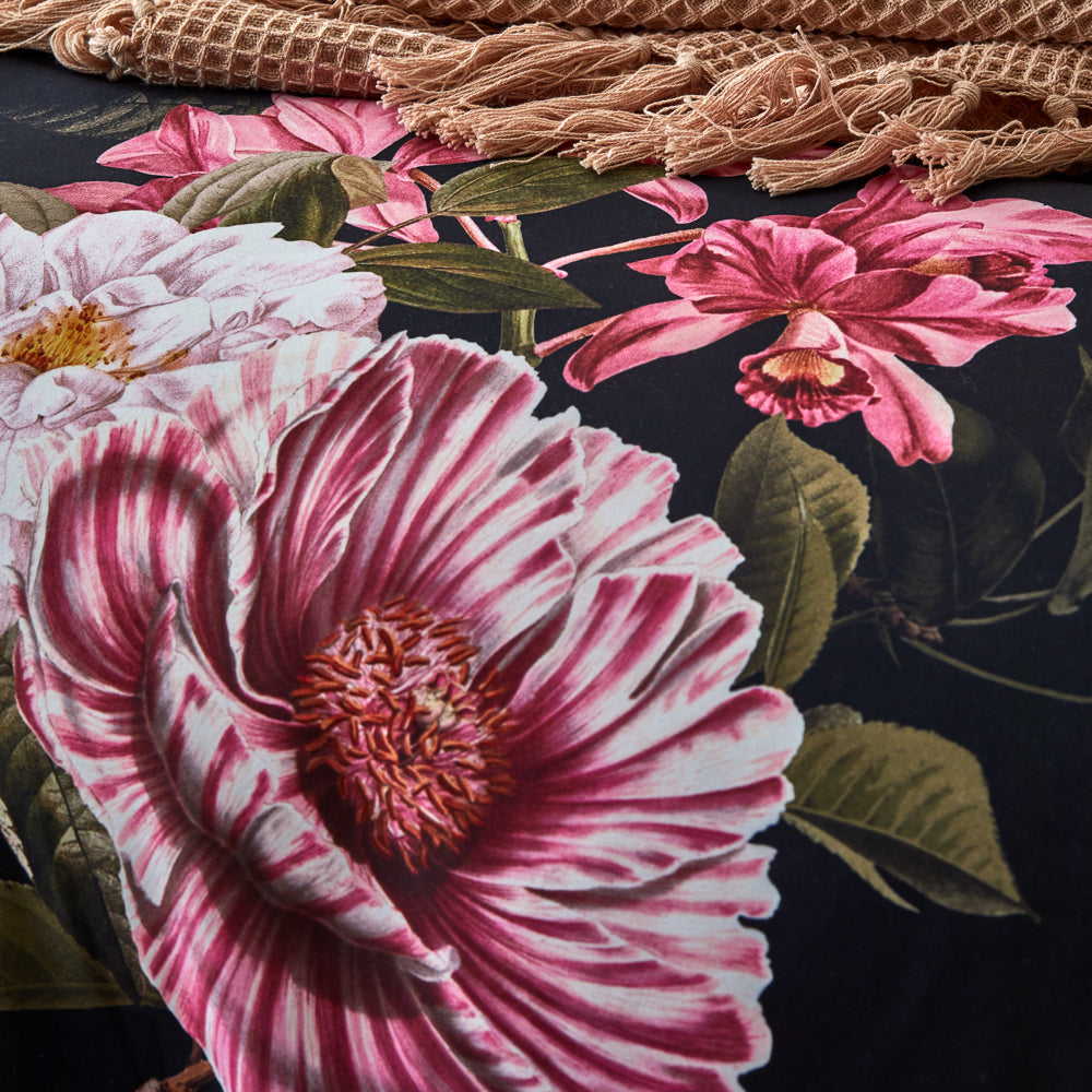 Adorn Living Valeria Quilt Cover Set Queen
