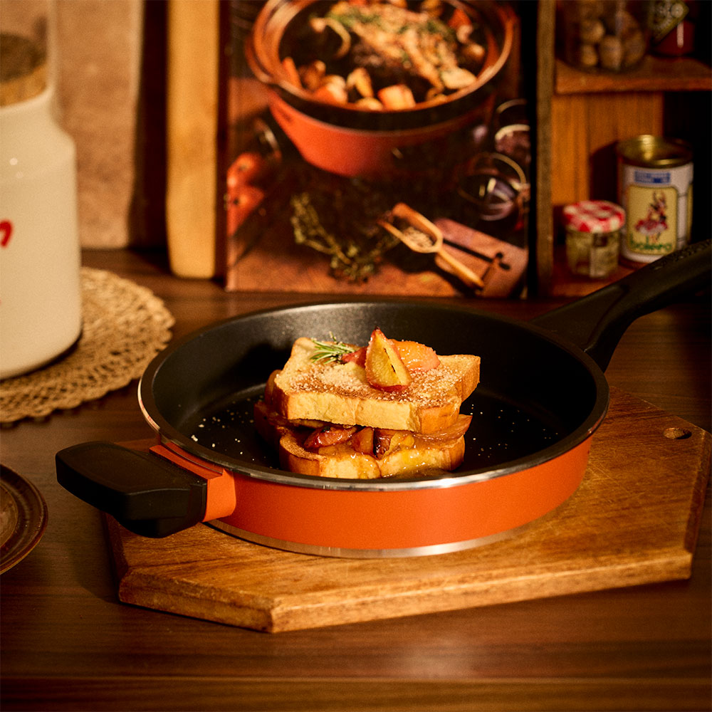 Bessemer Frypan 28cm Burnt Orange