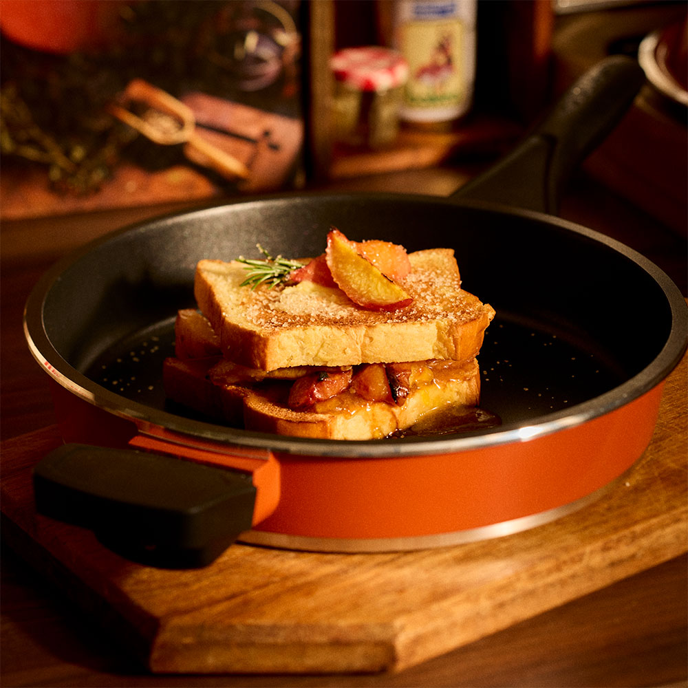 Bessemer Frypan 28cm Burnt Orange