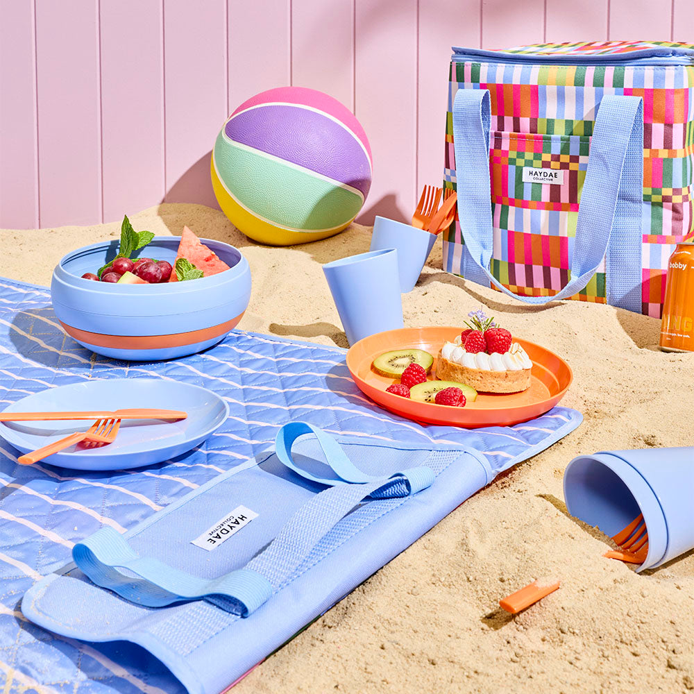 HAYDAE COLLECTIVE Reversible Picnic Rug 1.4m