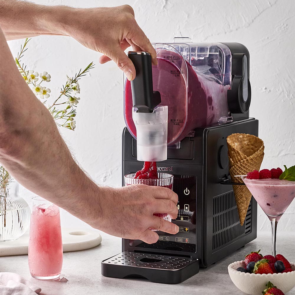 Baccarat The Swirle Slushie Maker 2.5L Black