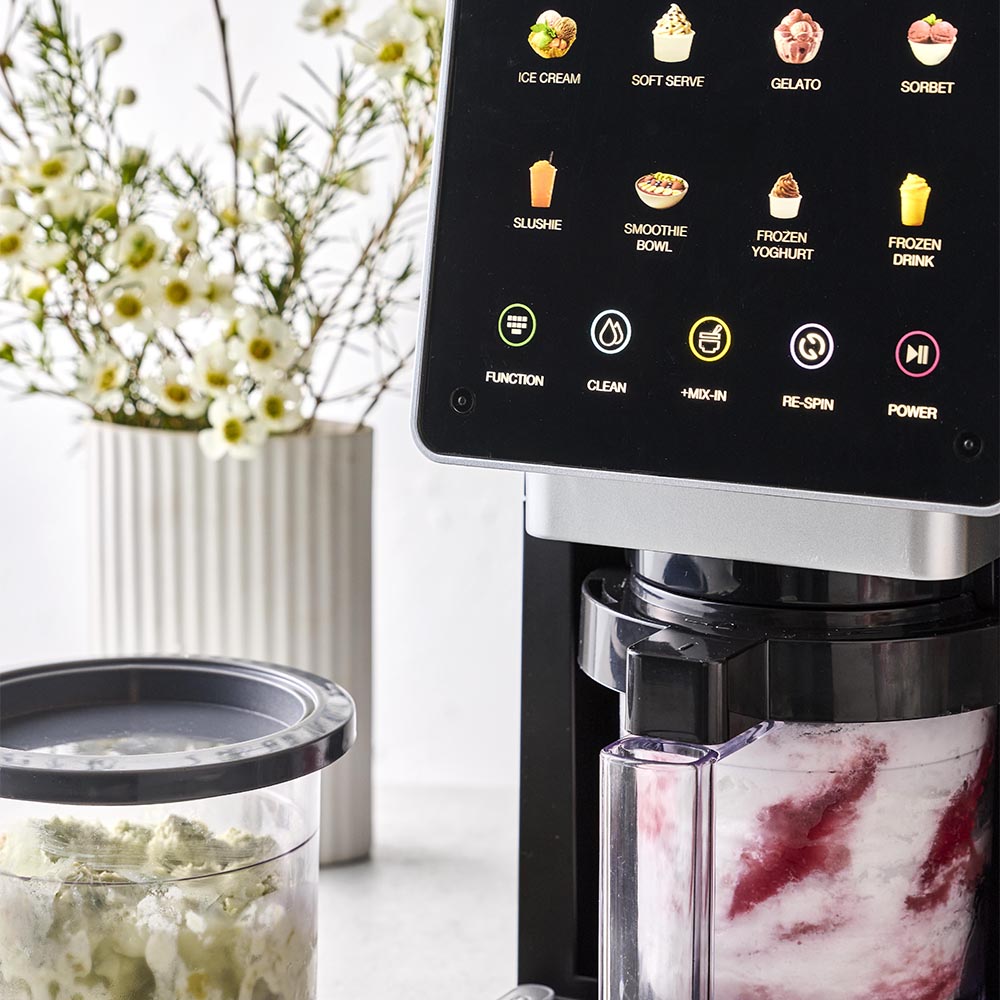 Baccarat The Whip Ice Cream Maker Black