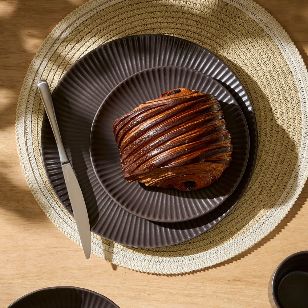 Salt & Pepper Set Of 2 Taylor Round Placemat 38cm