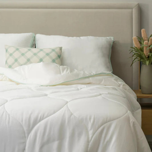 Protect-A-Bed Signature Tencel Mid Weight Quilt
