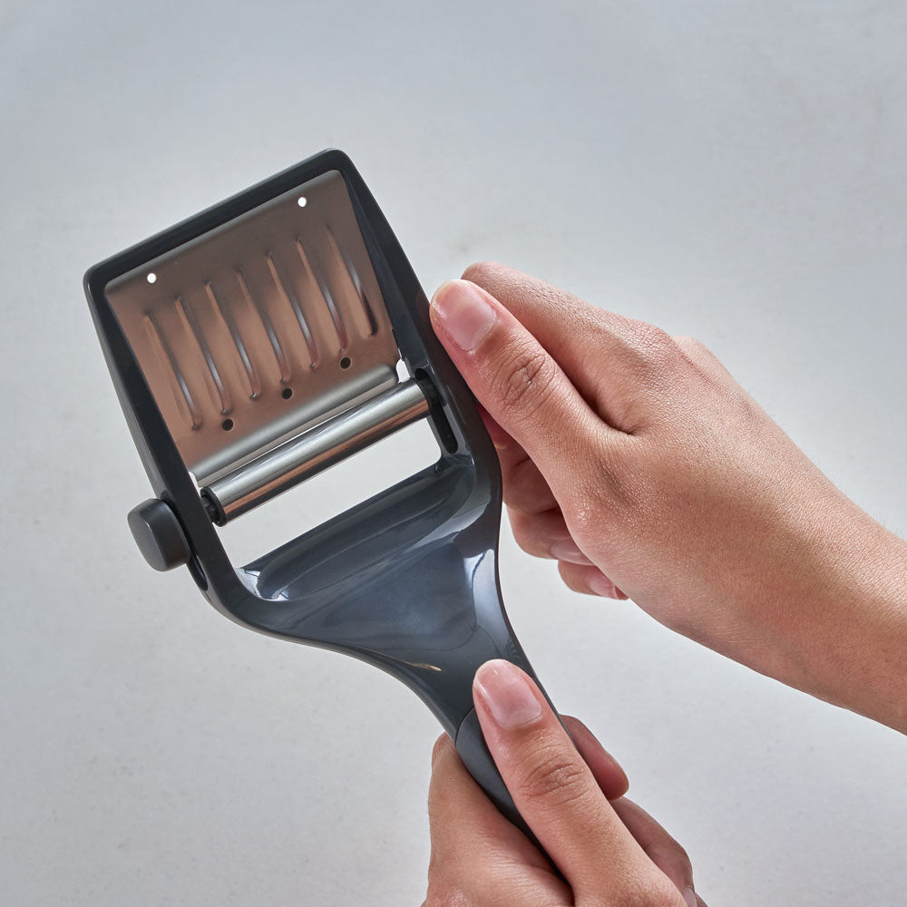 Zyliss Dial & Slice Cheese Slicer Black