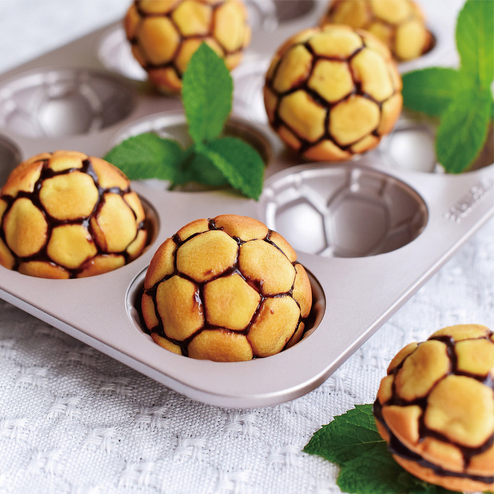 Chefmade 12 Cup Soccer & Football Ball Cake Pan