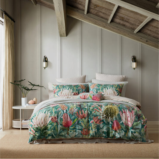 Logan & Mason Floral Gully Quilt Cover Set Sage