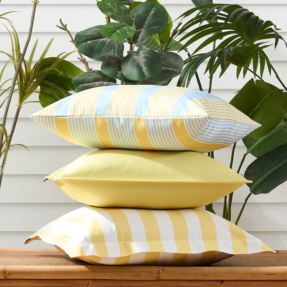 Casa Plain Filled Outdoor Cushion