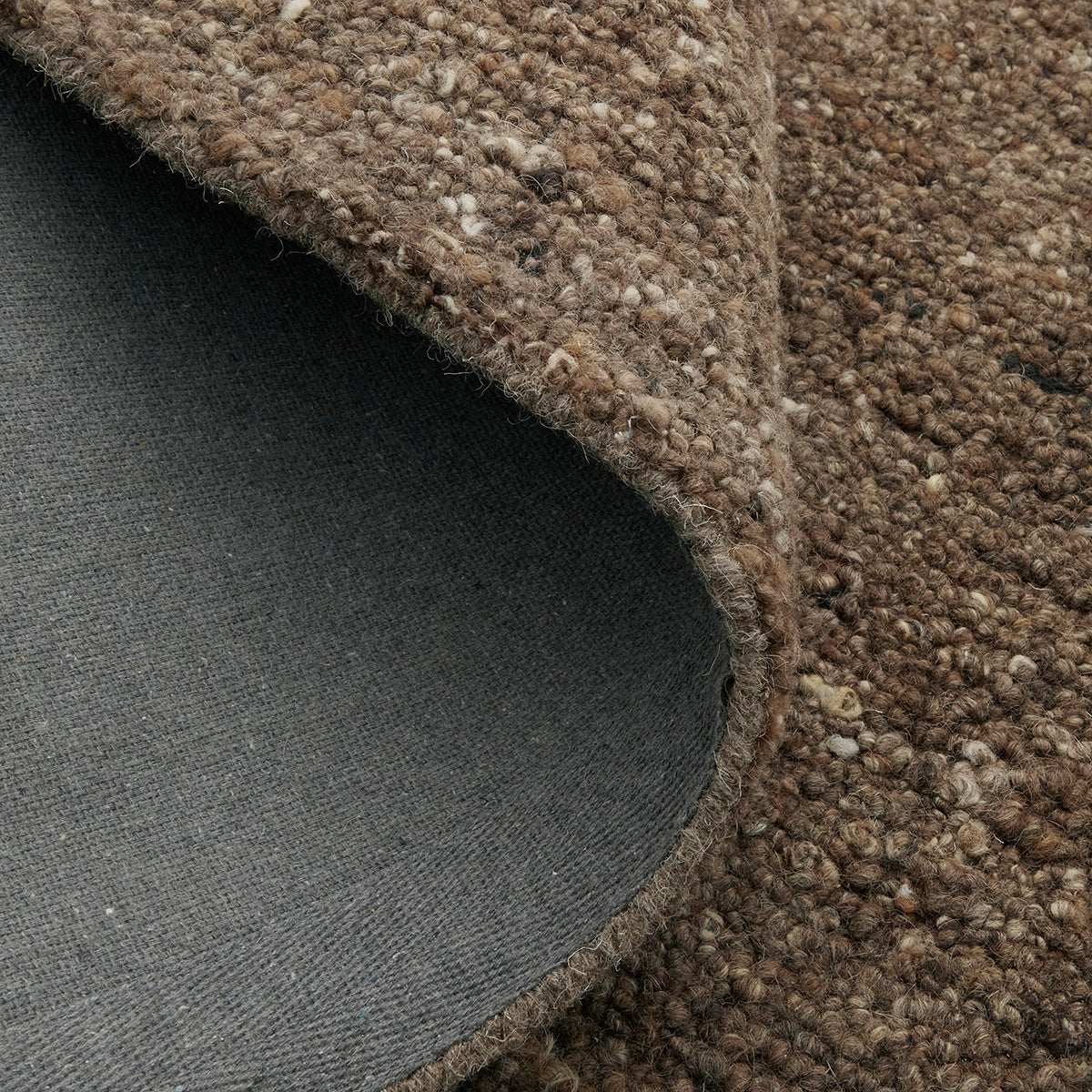 Conscious Loom Embrace Runner