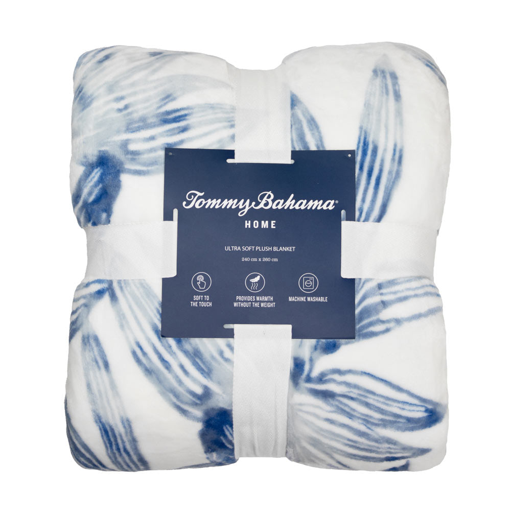 Tommy Bahama Kayo Blanket Canal Blue at MyHouse