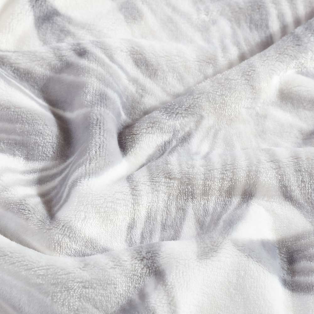 Tommy Bahama Kayo Blanket Pelican Grey at MyHouse
