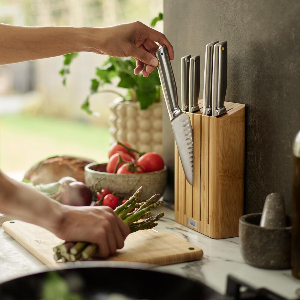 Joseph Joseph Elevate Steel Knives Bamboo 5-Piece Knife Block Set