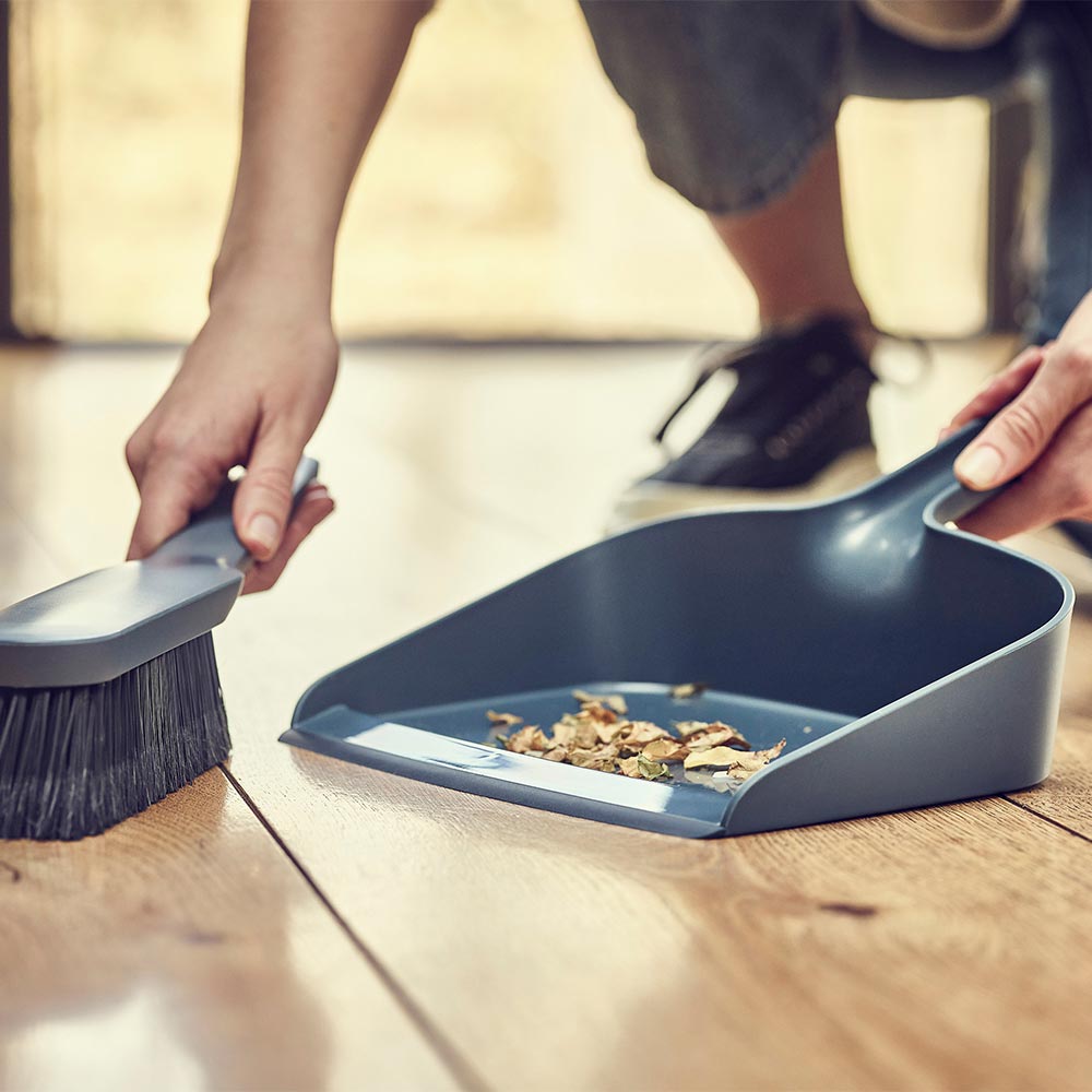 Joseph Joseph CleanStore Wall-mounted Dustpan and Brush