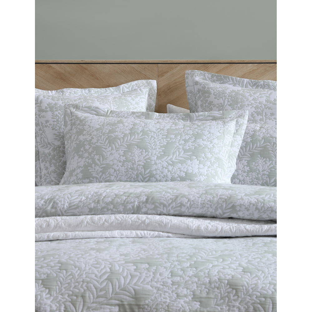 Private Collection Quinn Quilt Cover Set