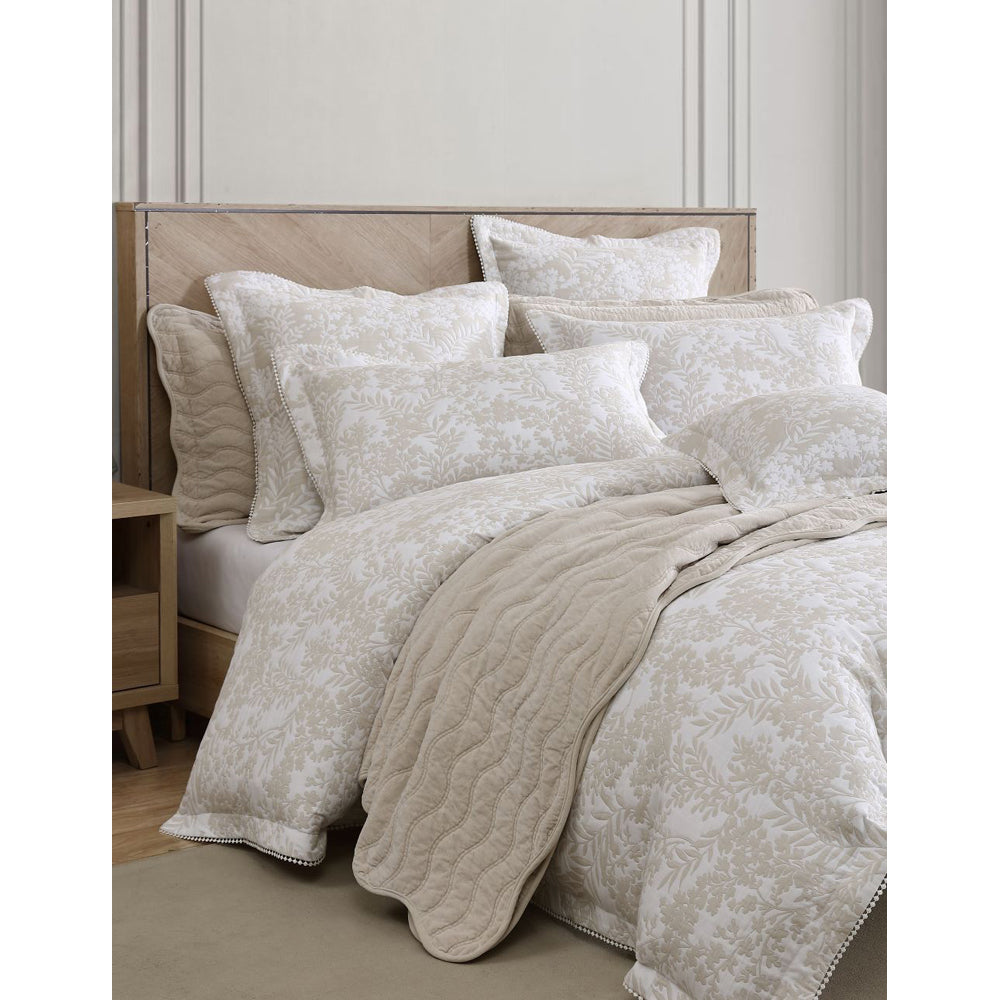 Private Collection Quinn Quilt Cover Set