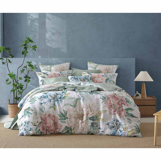 Logan & Mason Aubrie Quilt Cover Set - MyHouse