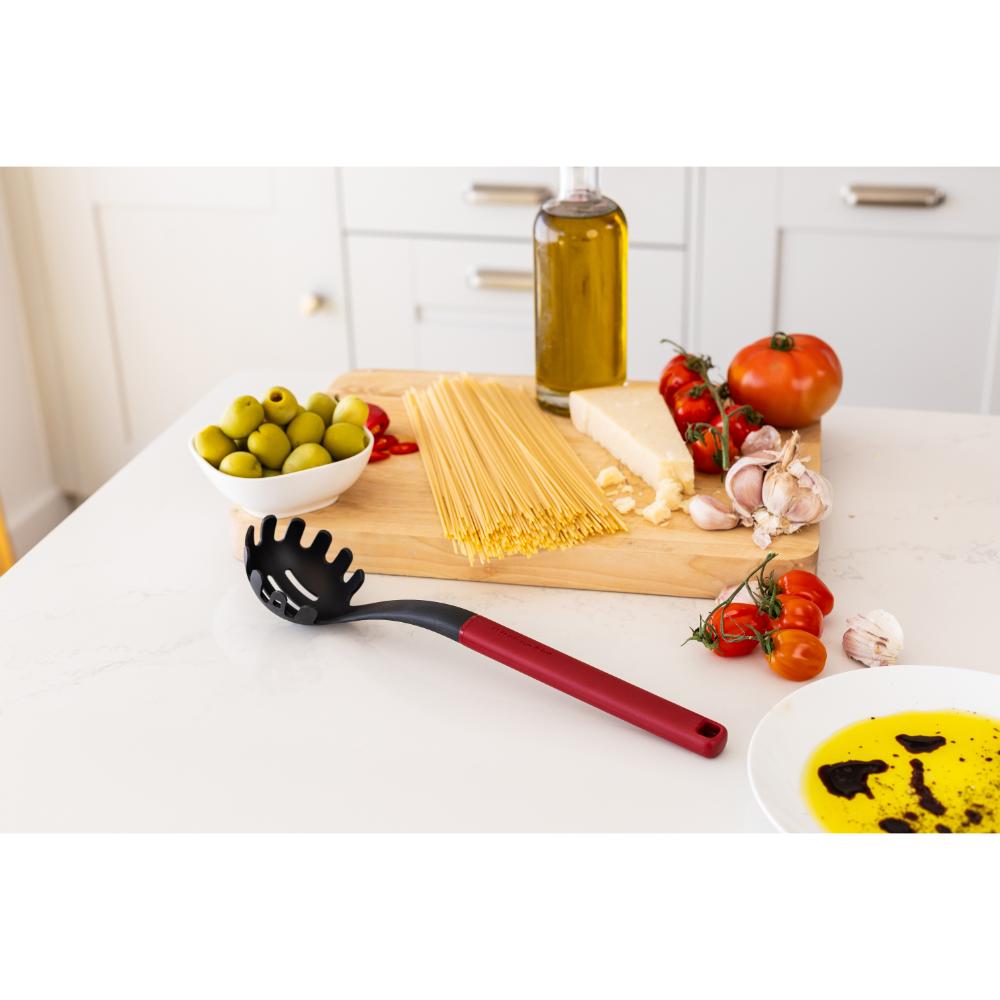 KitchenAid Classic Pasta Server