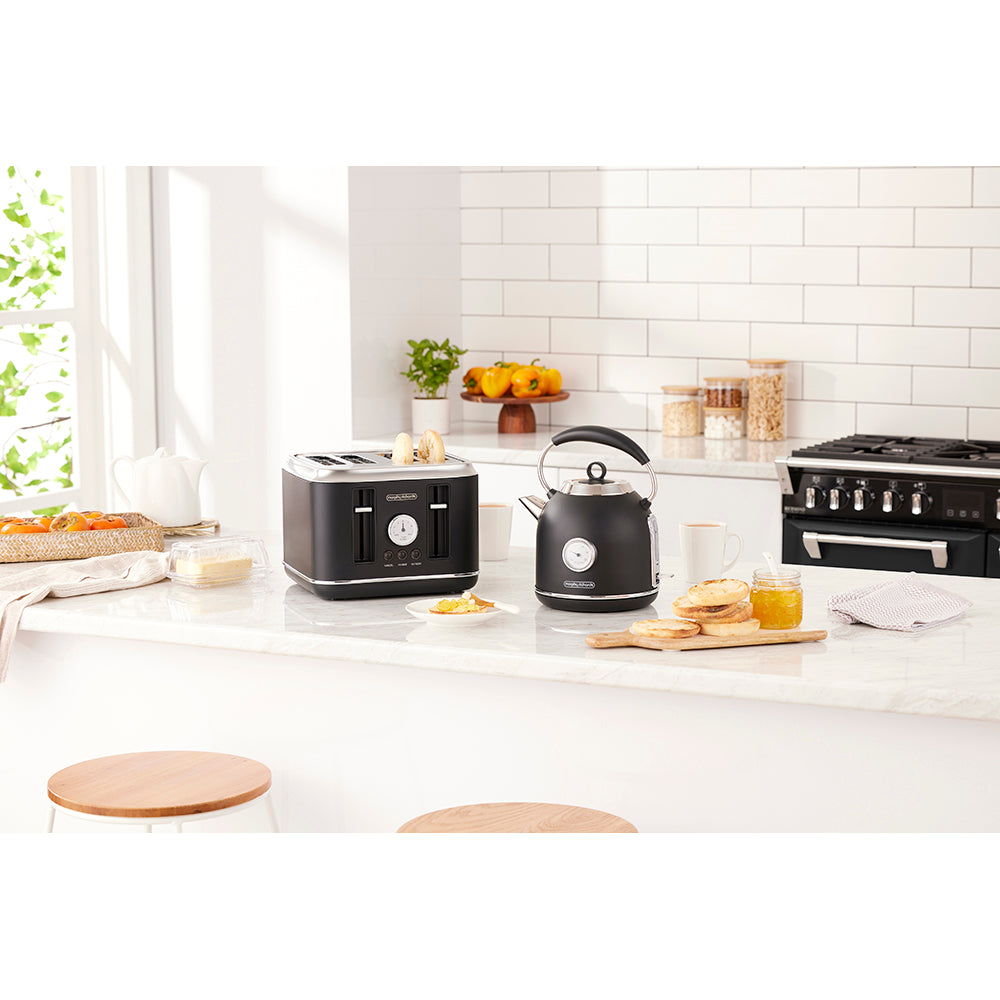 Morphy Richards Boutique 4 Slice Retro Toaster Black