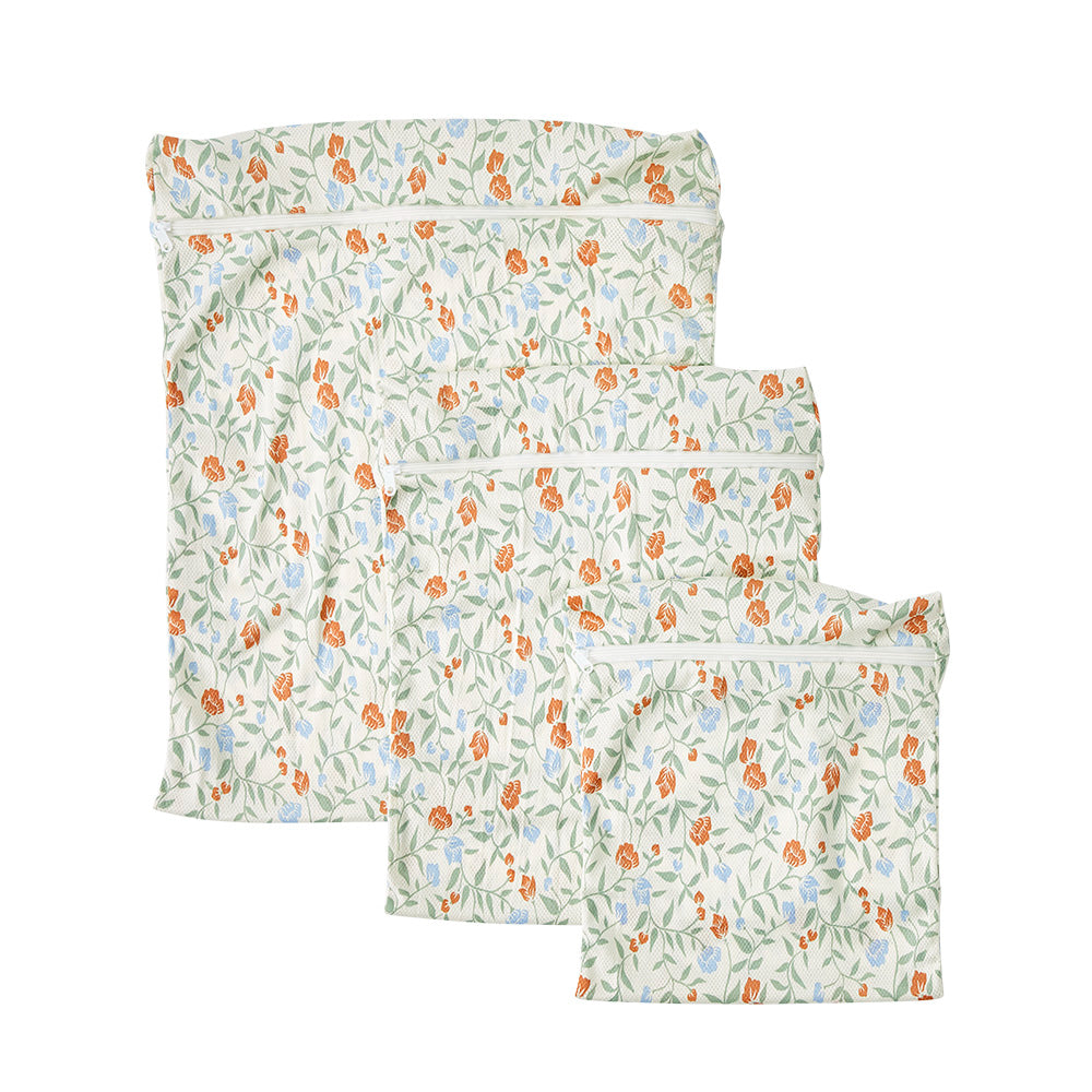 Made of this Set of 3 Laundry Wash Bags