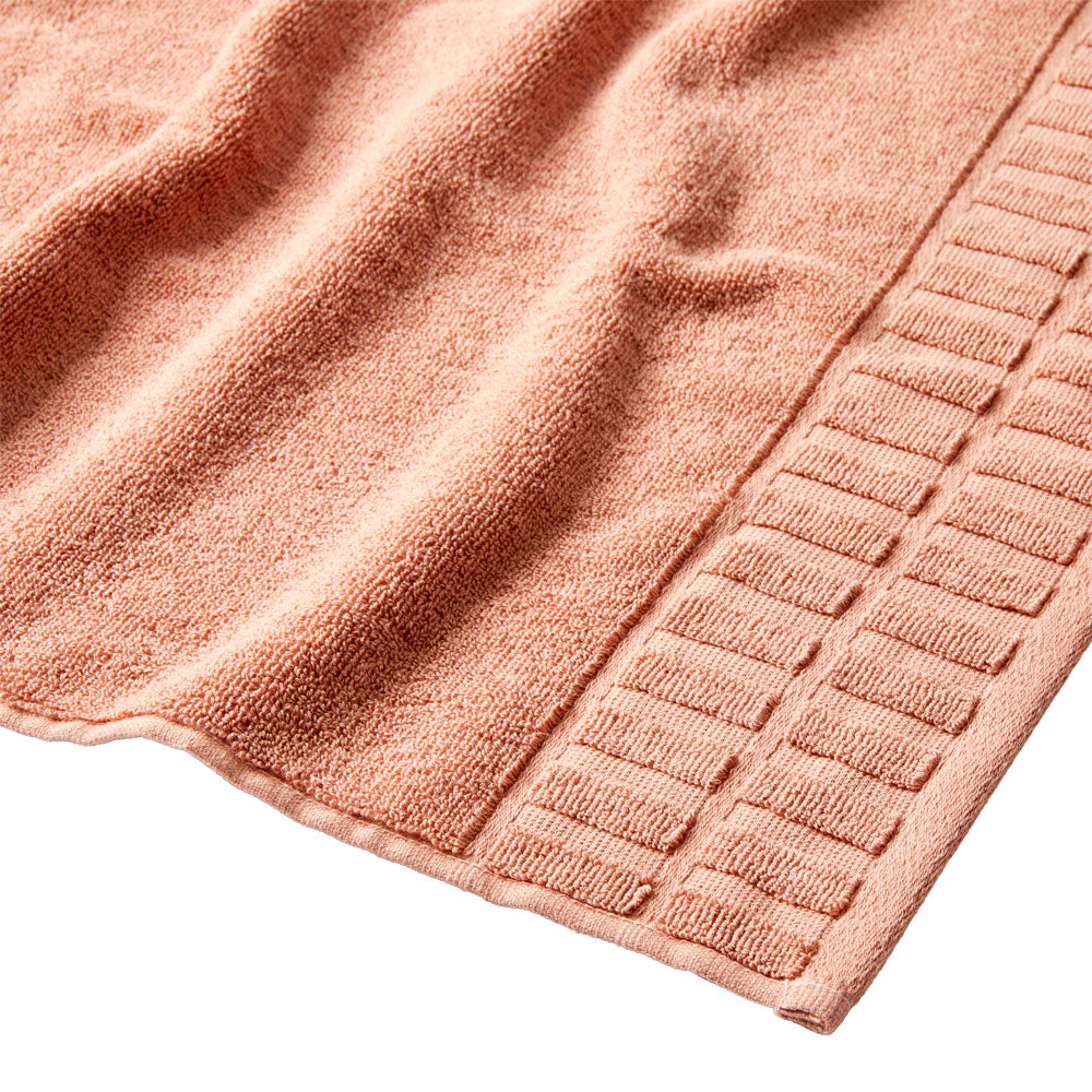 Alex Liddy Towel Range Clearance