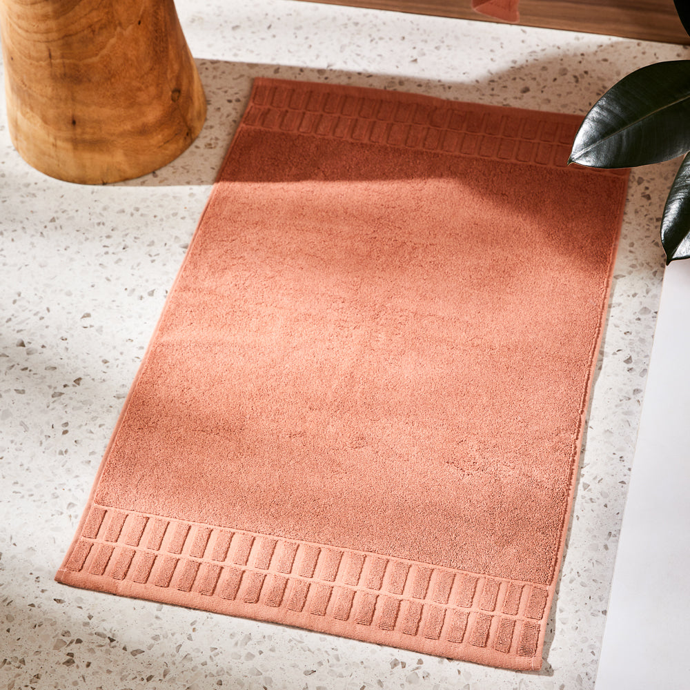 Alex Liddy Towel Range Clearance