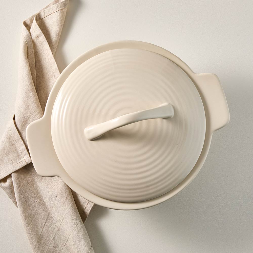 OvenBake Casserole Dish with Lid 3L Oat Cream at MyHouse