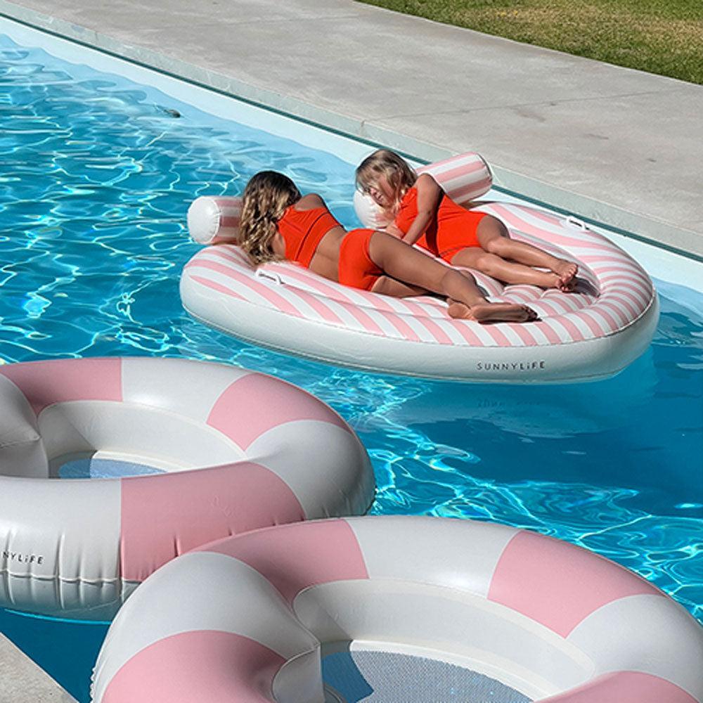 SUNNYLiFE Twin Heart Lie-On Float