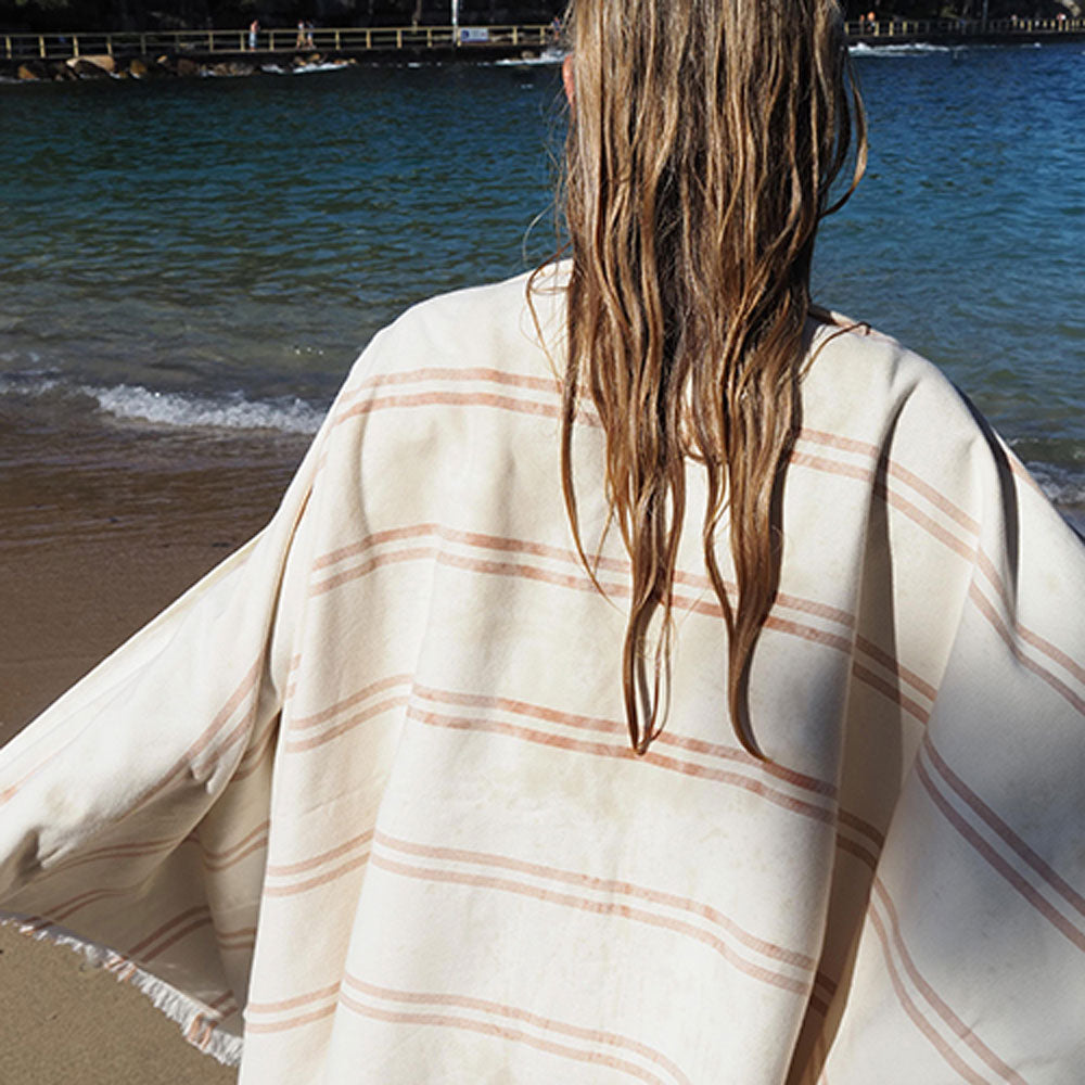 SUNNYLiFE Fouta Beach Towel