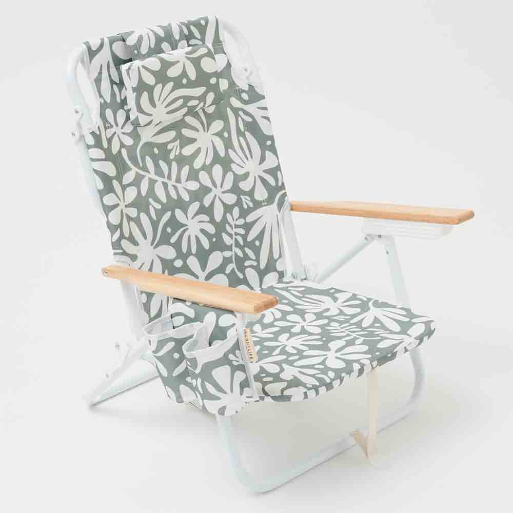 SUNNYLiFE Luxe Beach Chair Vacay green