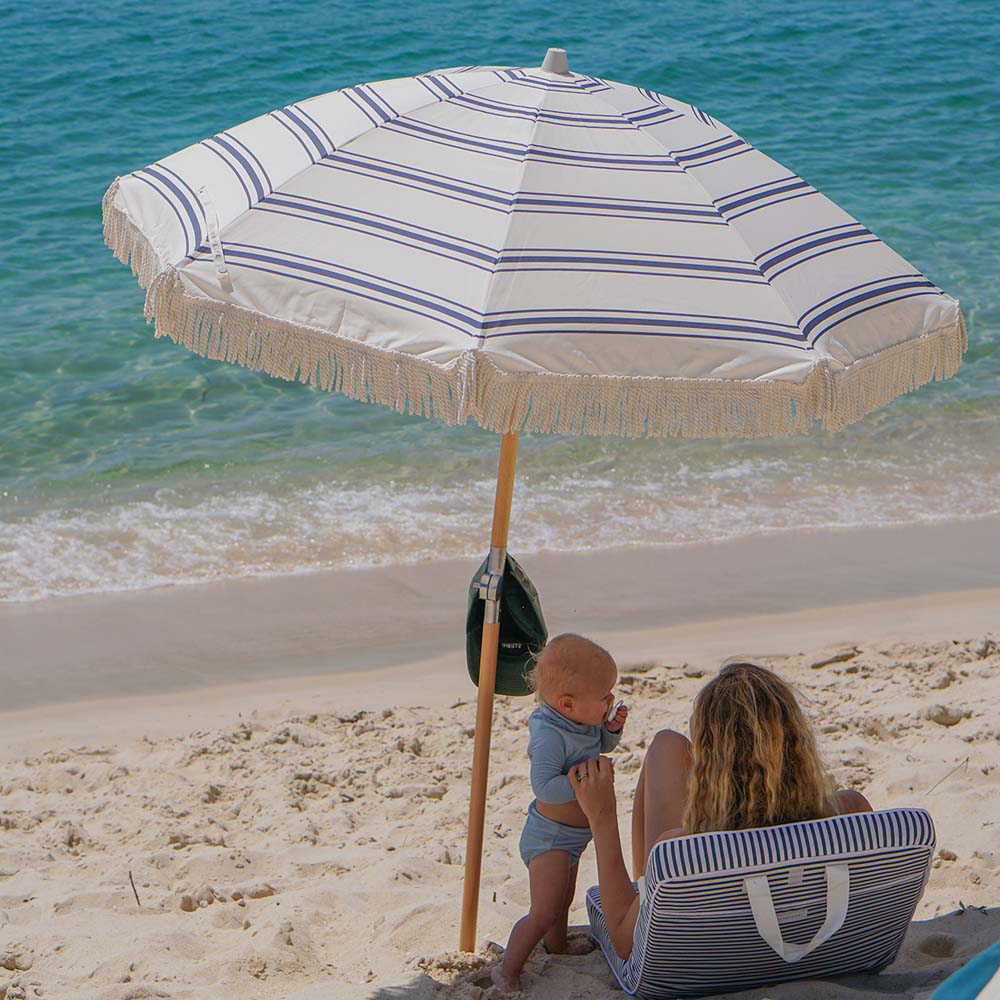 SUNNYLiFE Take Anywhere Folding Chair