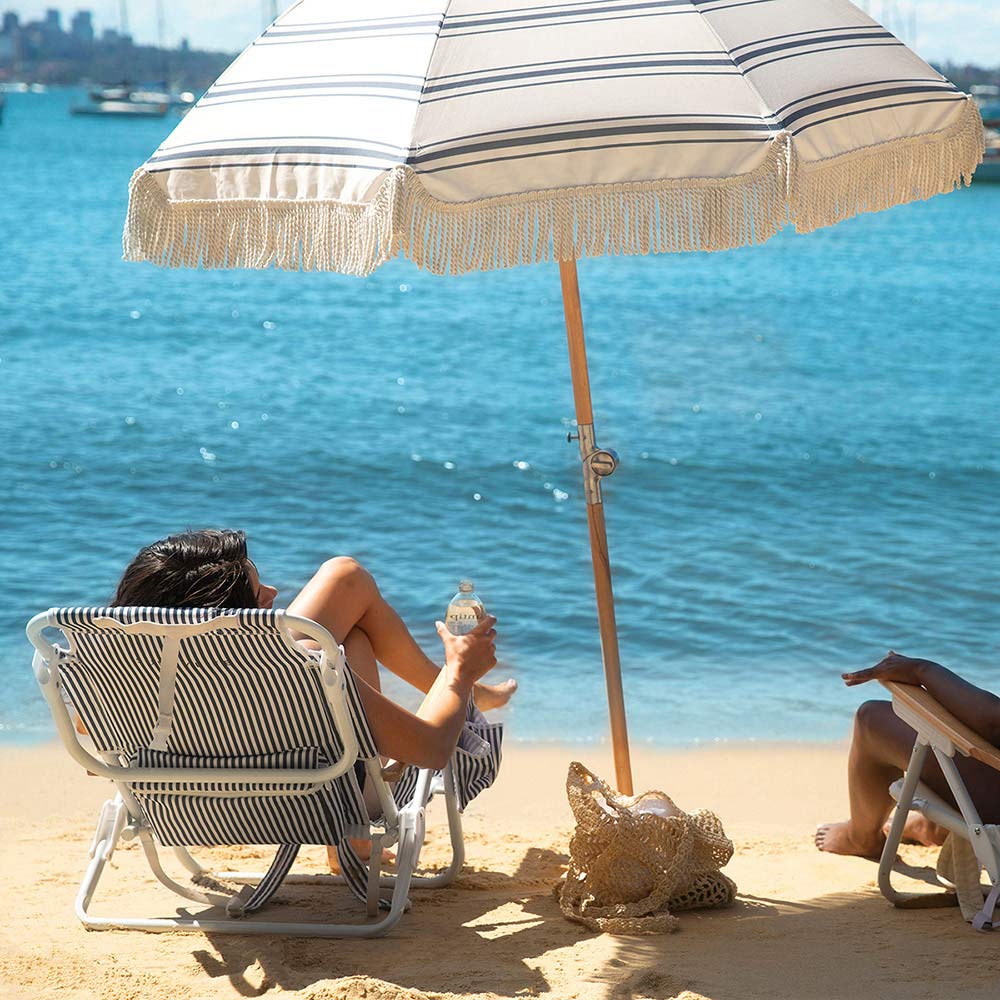 SUNNYLiFE Deluxe Beach Chair