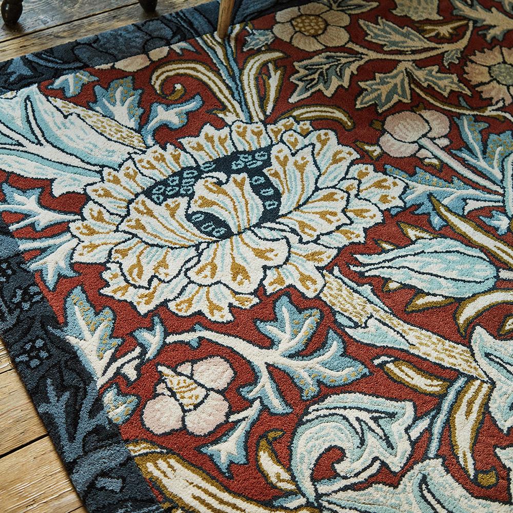 Morris & Co Trent Rug Madder Red/ Webb's Blue