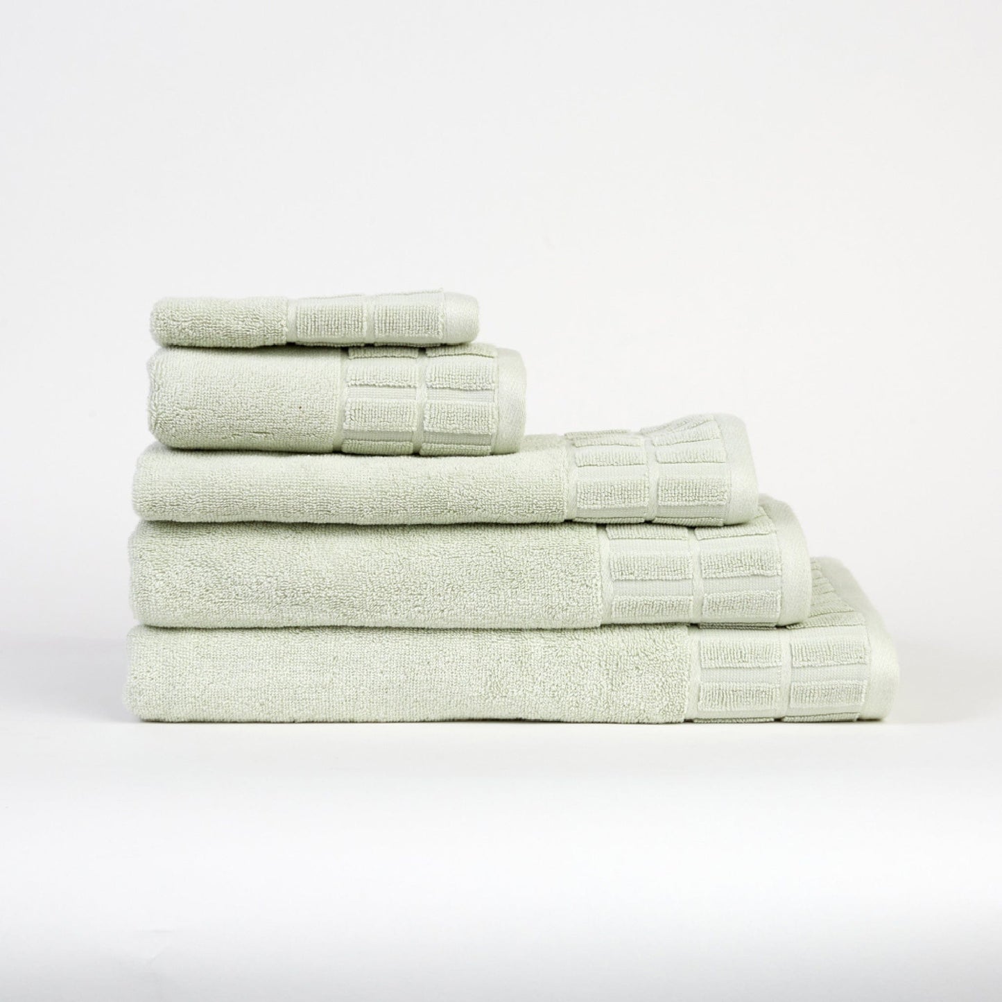 Alex Liddy Towel Range Clearance