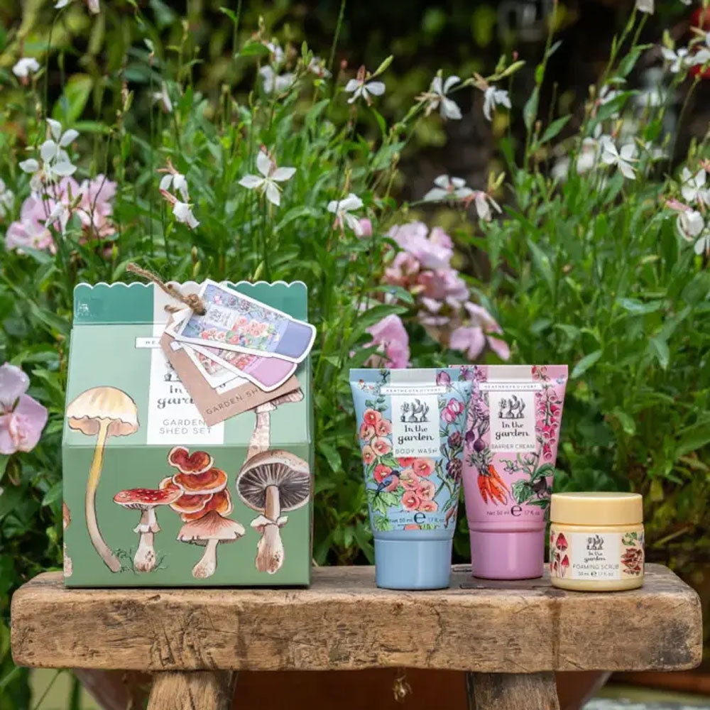 Heathcote & Ivory Heathcote & Ivory In The Garden The Soothe & Scrub Hut