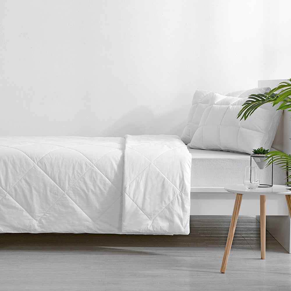 Bianca Natural Sleep Bamboo Quilt