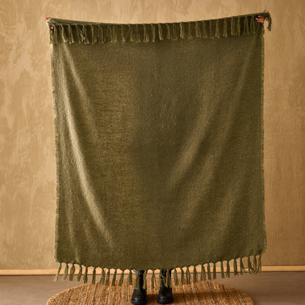 Adorn Living Essential Throw