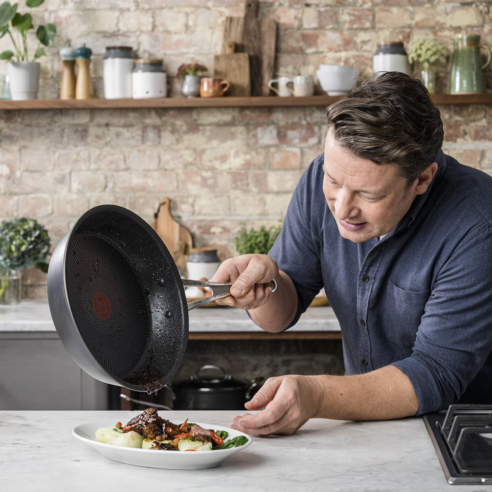 Jamie Oliver by Tefal Cooks Classic Induction Non Stick Hard Anodised Frypan